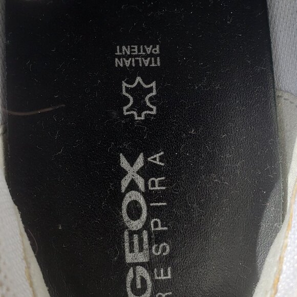 GEOX Women's Sneakers Size 8 - Picture 3 of 6